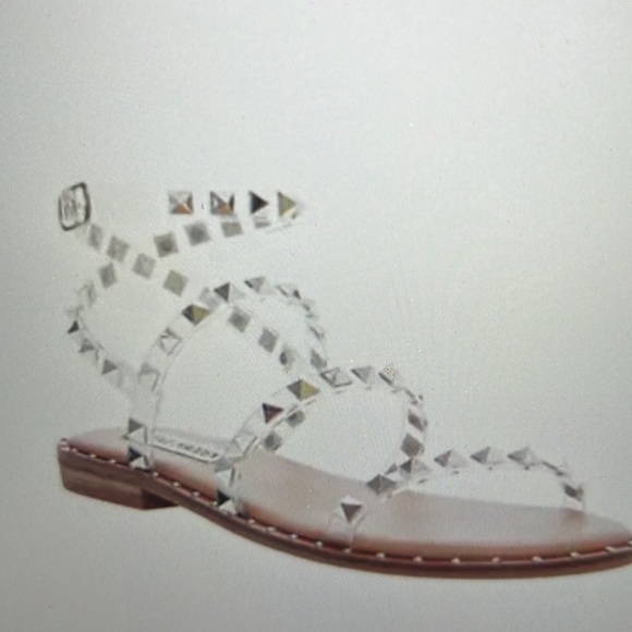 NWOT Brand new! Steve Madden Travel Clear Sandals in Size 7.5. Still in Box - Picture 7 of 15